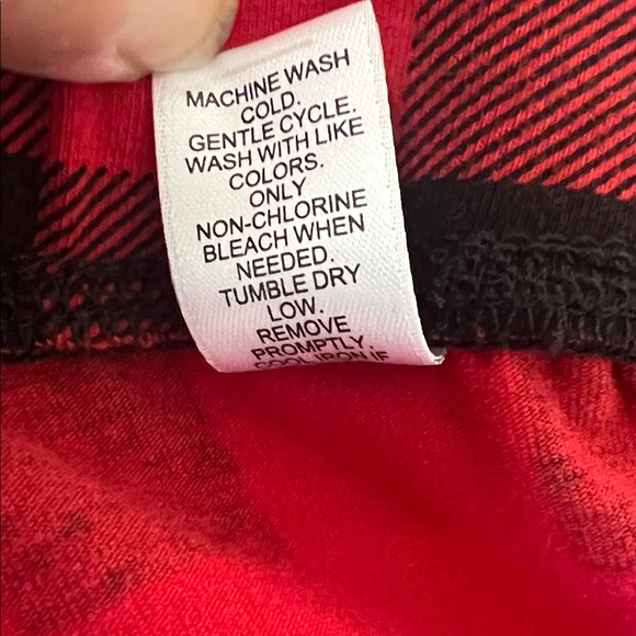 Cato Red and Black Plaid Leggings - Picture 7 of 7